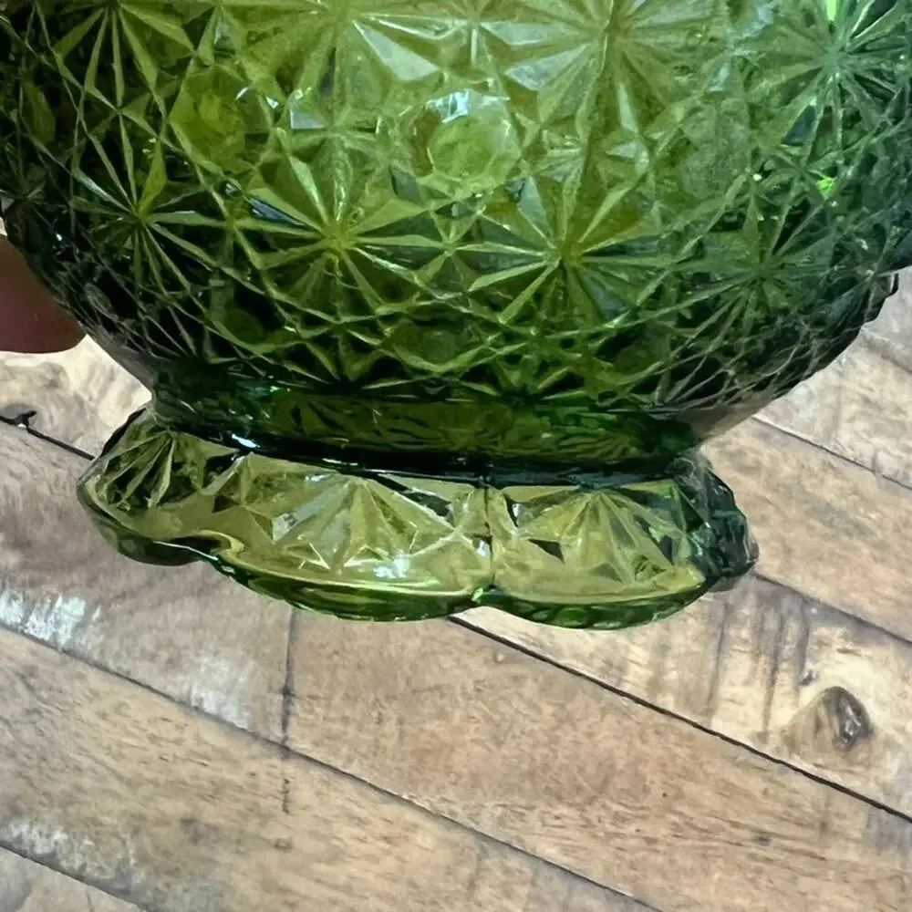 Vintage Green Scallop Edge Bowl 4